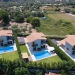 Casa Smaragdi Villas