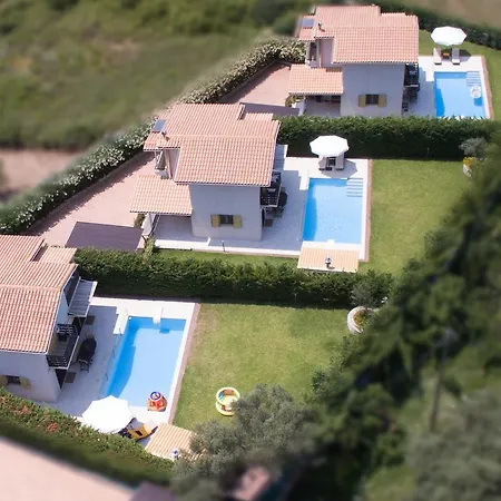 Casa Smaragdi Vila *